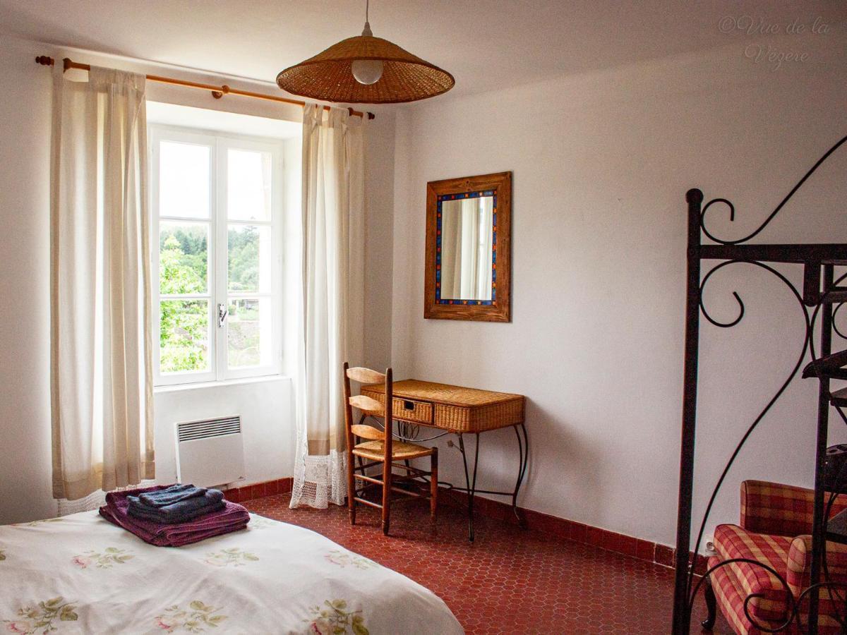 Bed and Breakfast Vue sur la Vezere Treignac Exterior foto